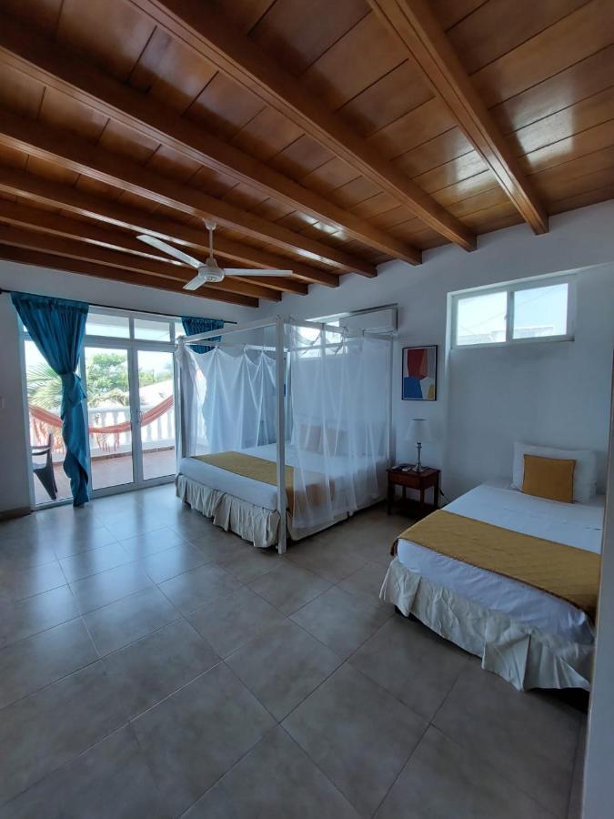 Hotel 3 Banderas Manzanillo Del Mar Картахена Экстерьер фото