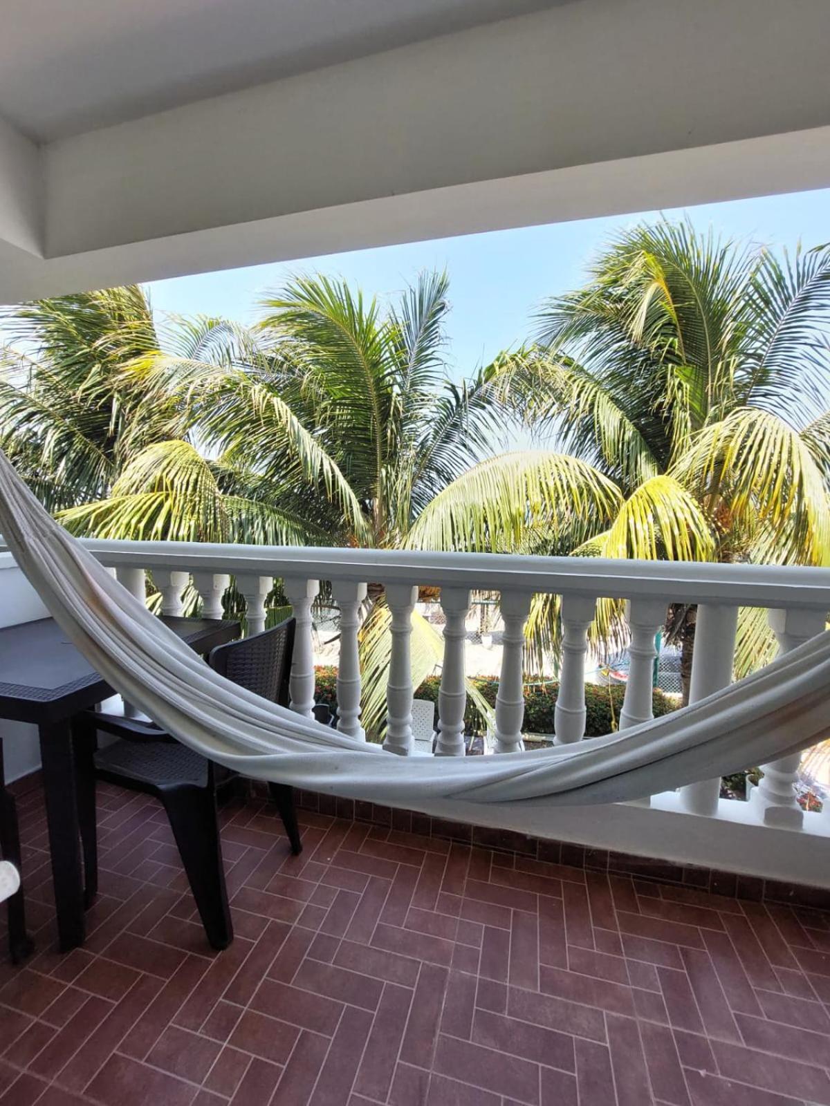 Hotel 3 Banderas Manzanillo Del Mar Картахена Экстерьер фото